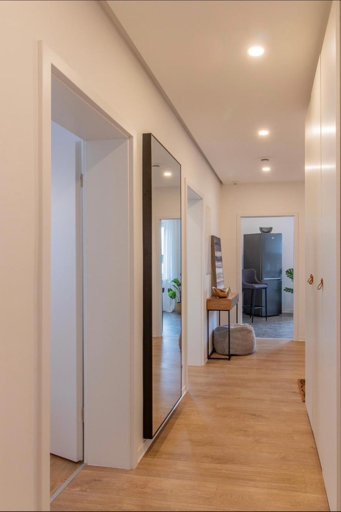 Stilvolles City-Apartment I Netflix I Wlan L Stellplatz I Zentral New Translation Exteriér fotografie