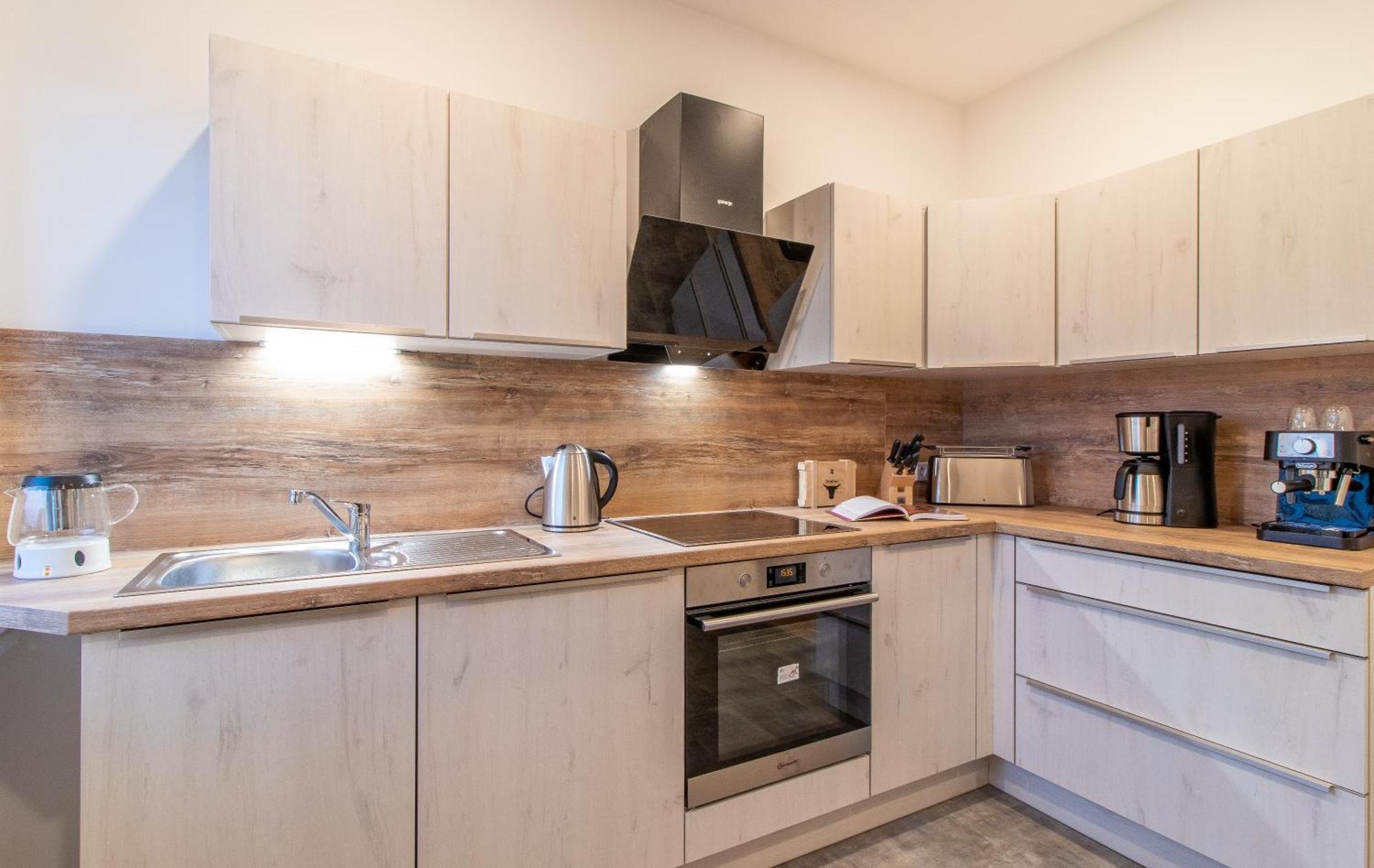 Stilvolles City-Apartment I Netflix I Wlan L Stellplatz I Zentral New Translation Exteriér fotografie