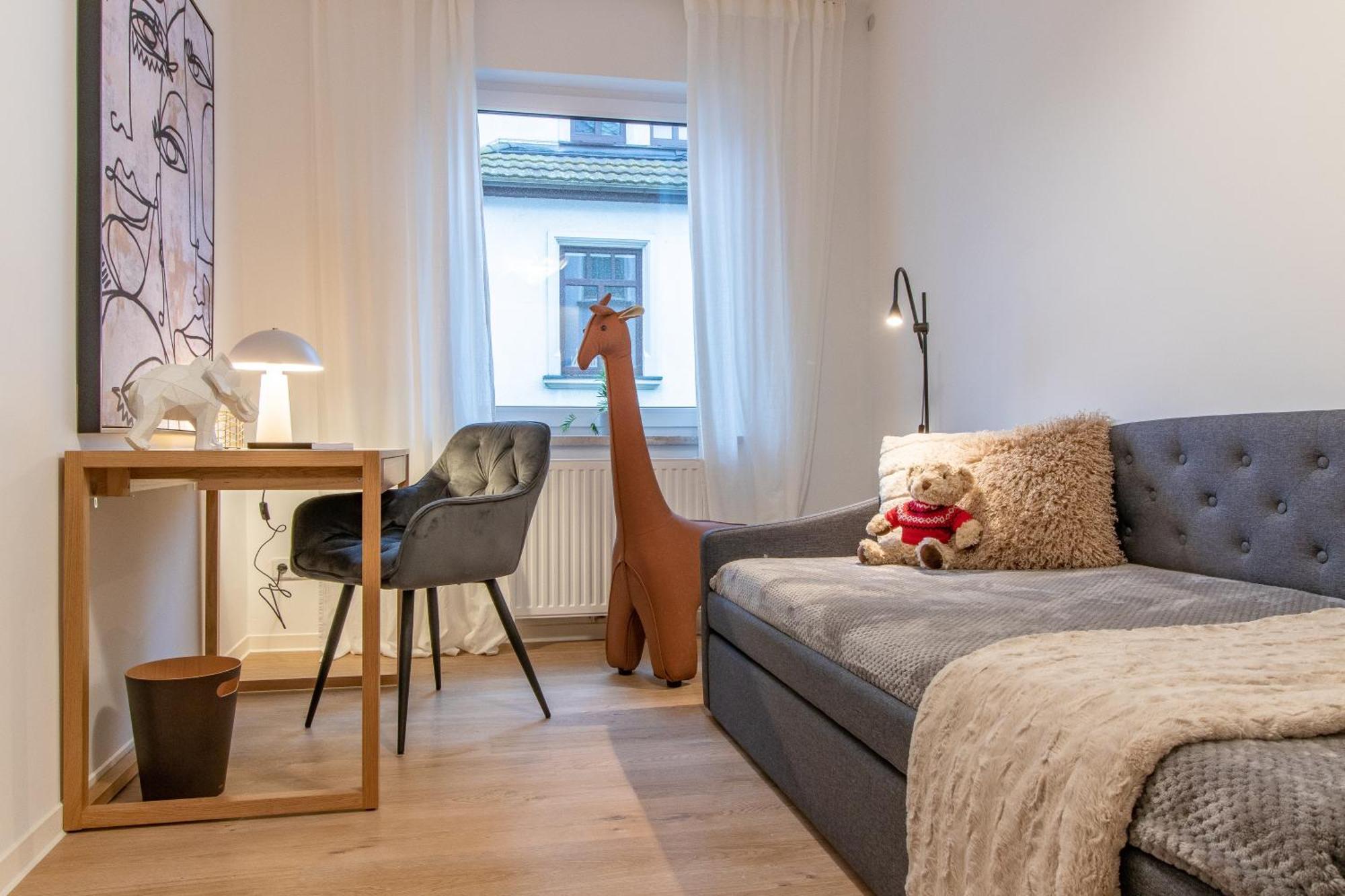 Stilvolles City-Apartment I Netflix I Wlan L Stellplatz I Zentral New Translation Exteriér fotografie