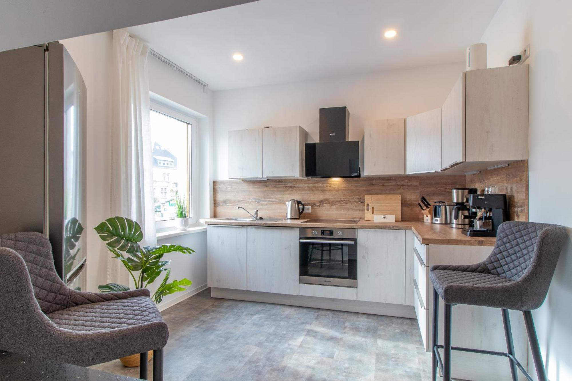 Stilvolles City-Apartment I Netflix I Wlan L Stellplatz I Zentral New Translation Exteriér fotografie