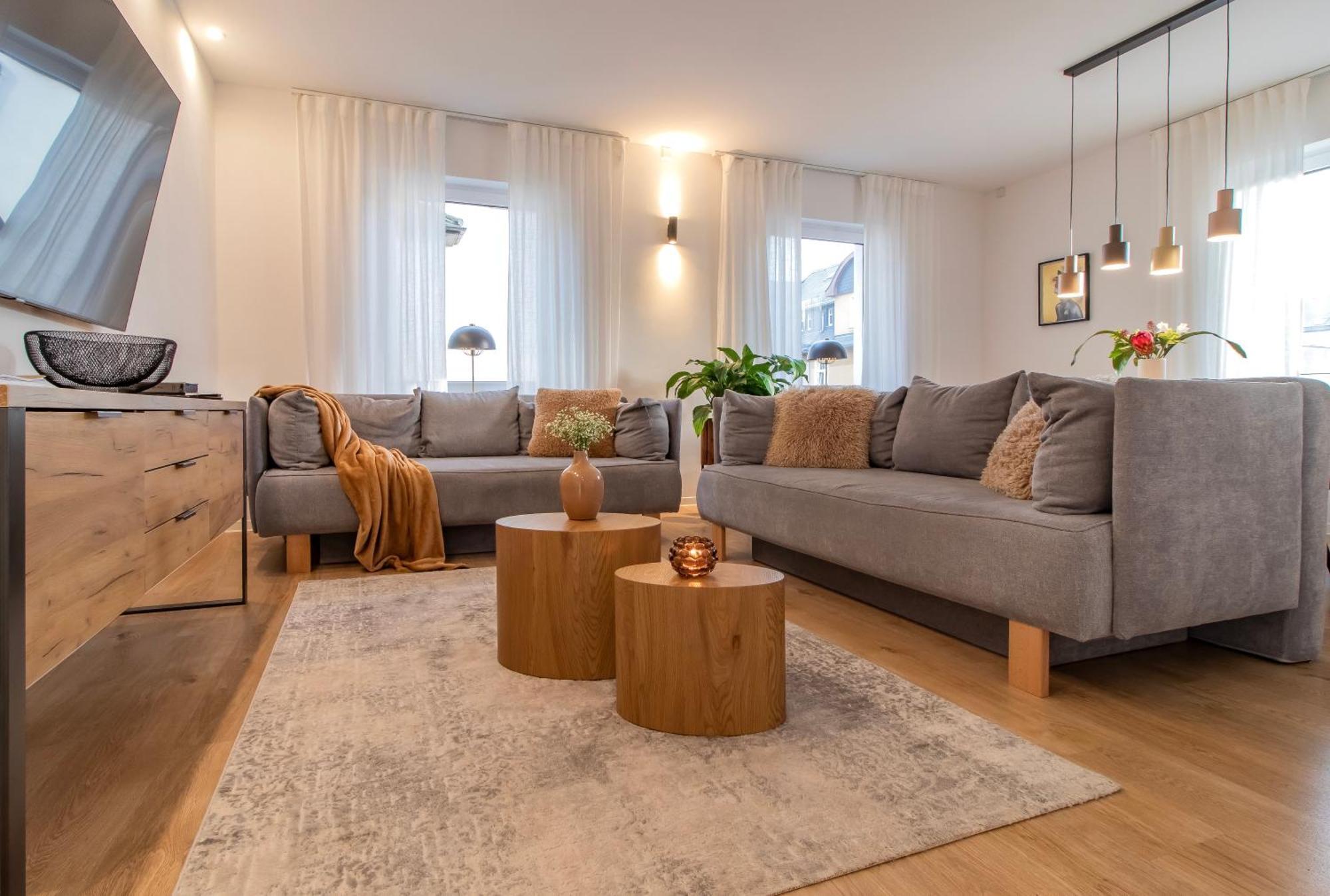 Stilvolles City-Apartment I Netflix I Wlan L Stellplatz I Zentral New Translation Exteriér fotografie