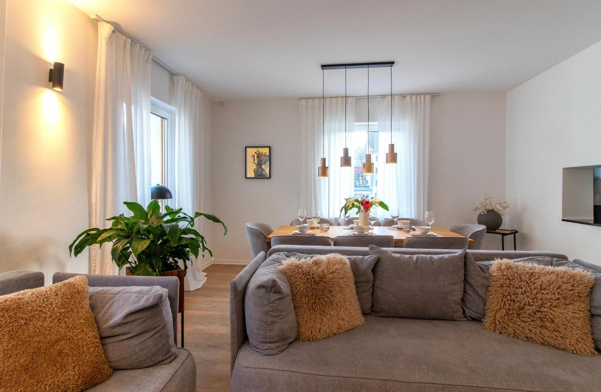 Stilvolles City-Apartment I Netflix I Wlan L Stellplatz I Zentral New Translation Exteriér fotografie