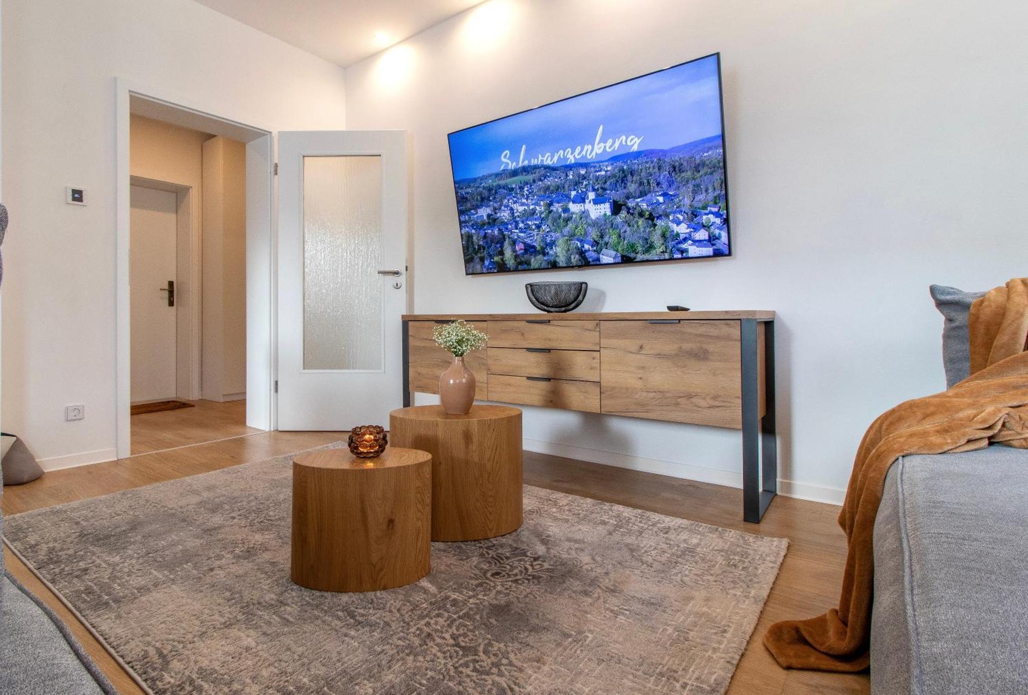 Stilvolles City-Apartment I Netflix I Wlan L Stellplatz I Zentral New Translation Exteriér fotografie
